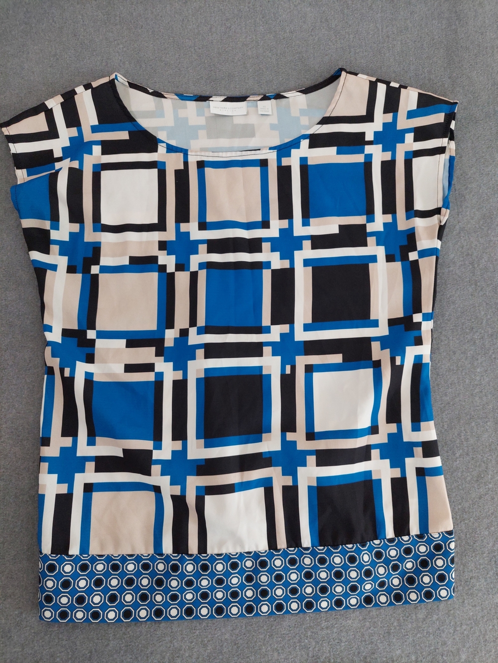 Geometric Blue & Black Cap-Sleeve Top